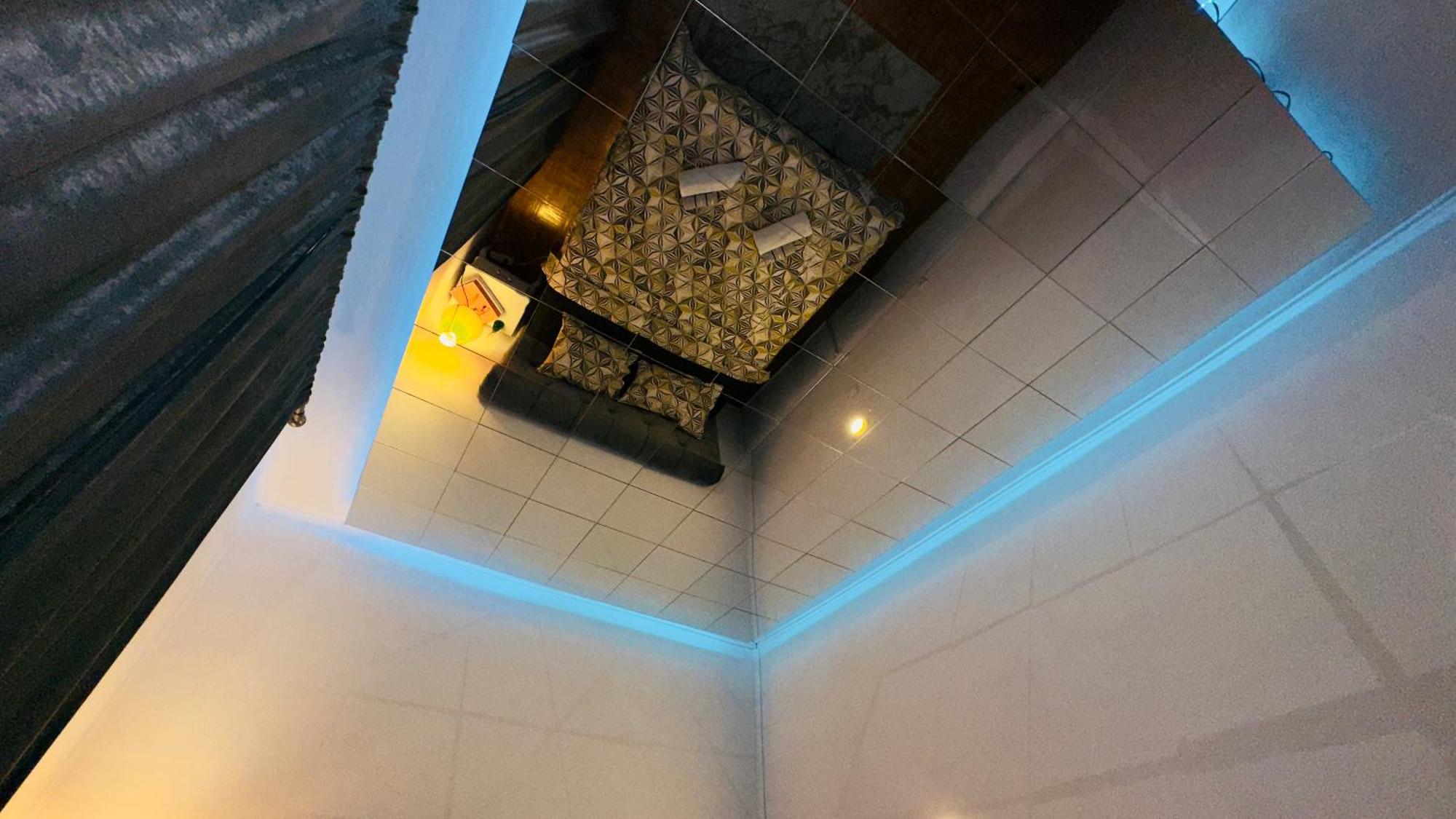 Hedonist Spa Jacuzzi Sarajevo Free Parking Luaran gambar