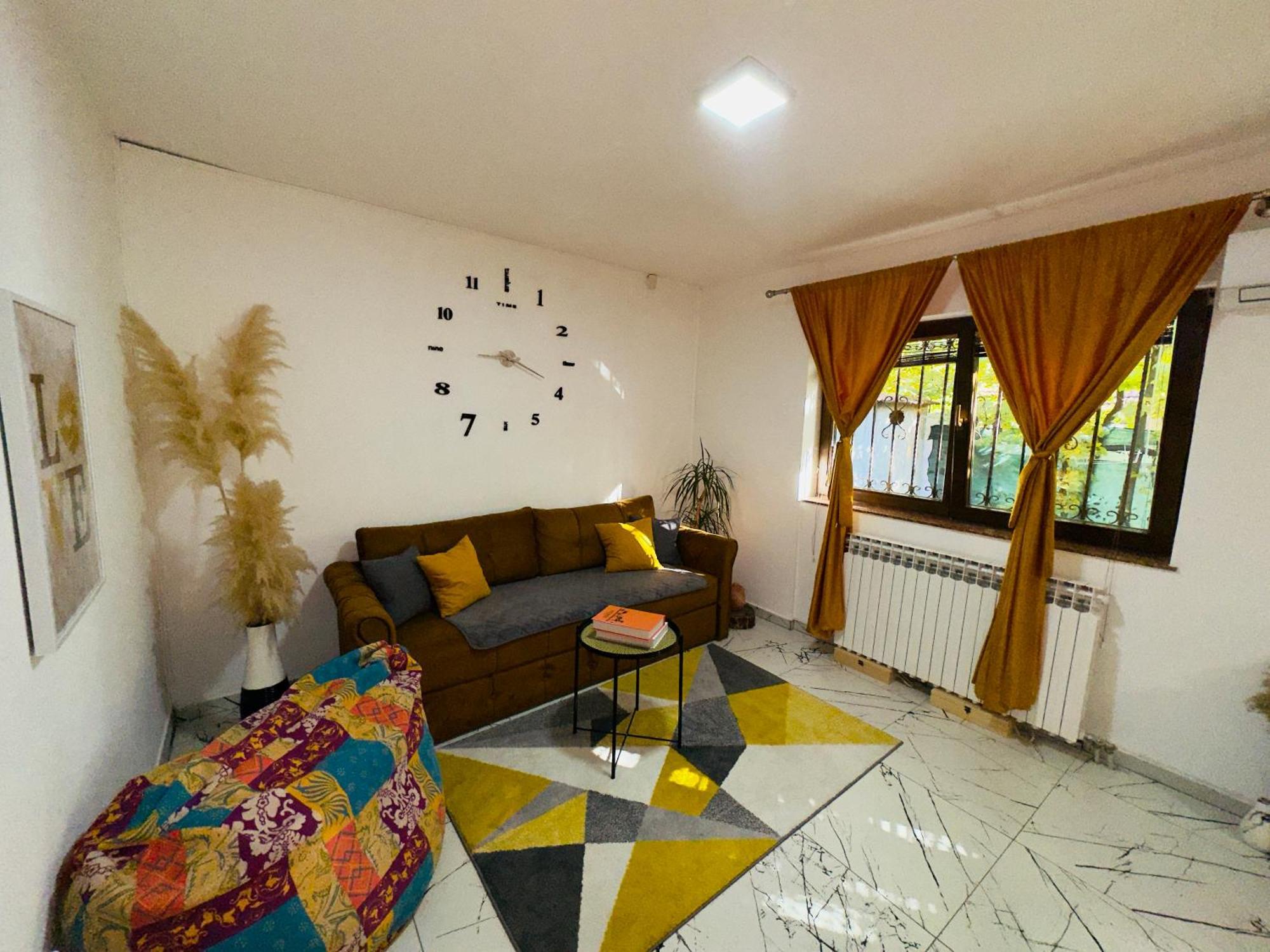 Hedonist Spa Jacuzzi Sarajevo Free Parking Luaran gambar