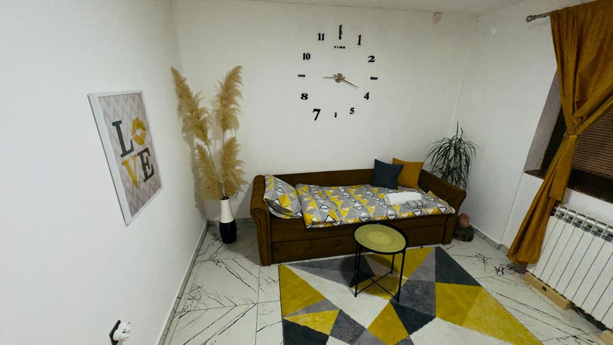 Hedonist Spa Jacuzzi Sarajevo Free Parking Luaran gambar